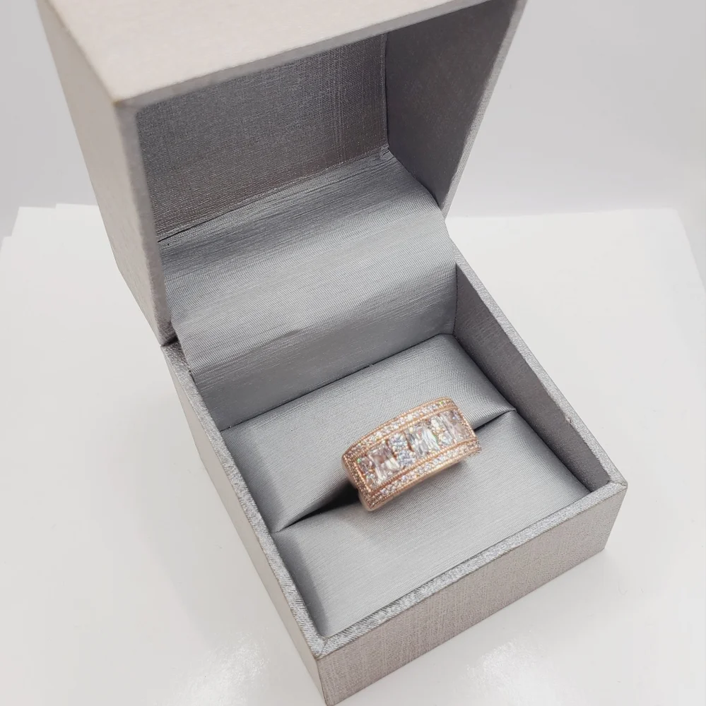 18k Rose Gold - 925 Sterling Silver Diamond Simulants Band Ring